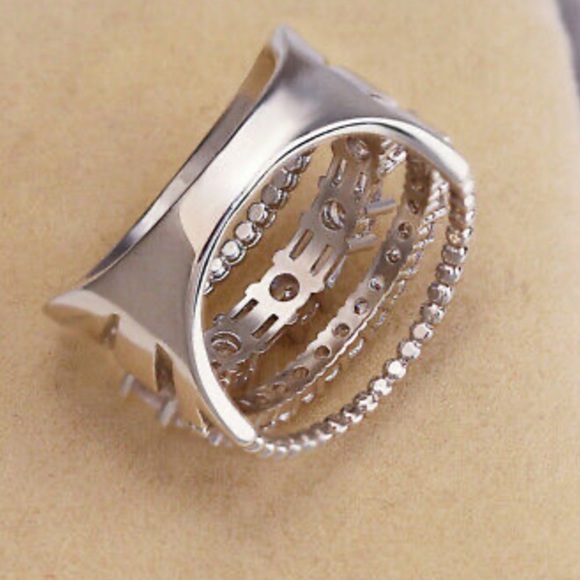 NEW 925 sterling silver ring - Picture 5 of 5